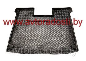 Коврик в багажник для Volkswagen T5 / T6 (2003-) Transporter / Caravelle / длинная (Rezaw-Plast PE)