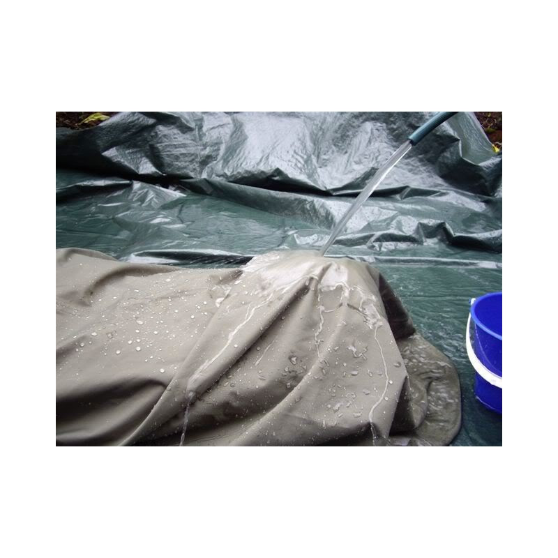 Чехол непромокаемый на спальный мешок Англия, Олива, GT на замочке. б/у. - фото 3 - id-p102245360