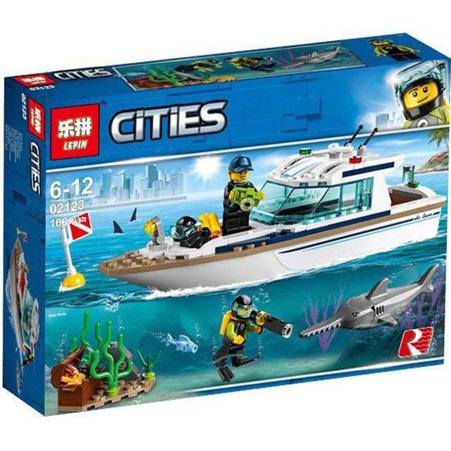 Конструктор Lepin Cities 02123 Яхта для дайвинга (аналог Lego City 60221) 166 деталей - фото 1 - id-p102404388