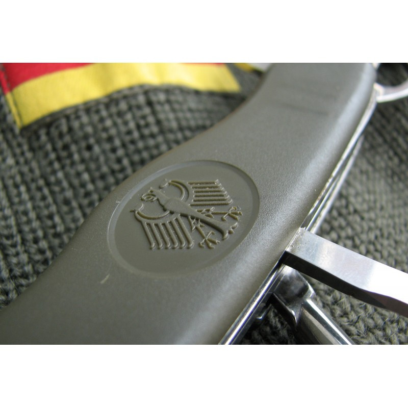 Нож перочинный офицерский Victorinox Бундесвер (Германия), Олива, б/у. - фото 3 - id-p102405219