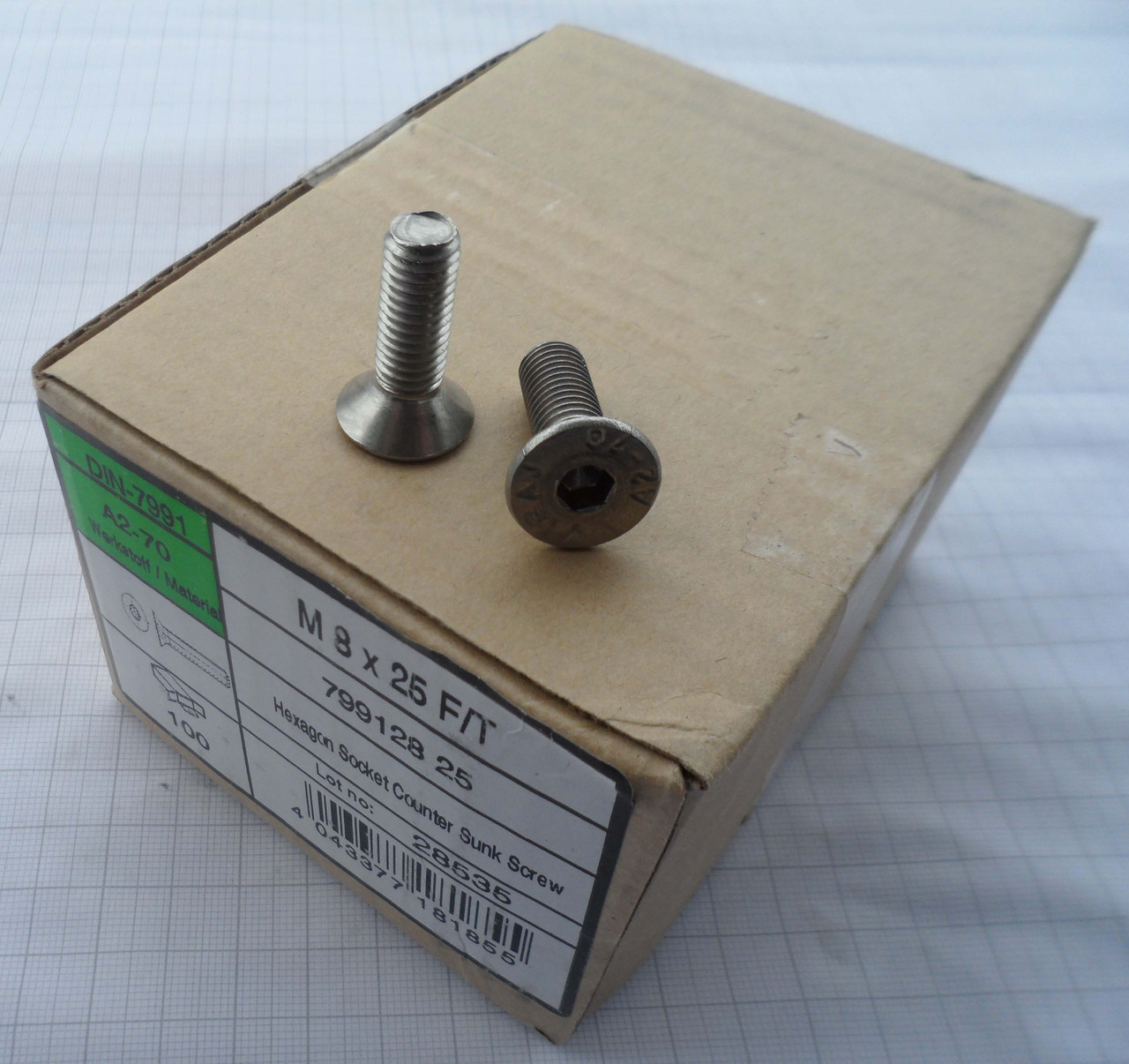Винт DIN 7991 М8х16 из нержавеющей стали A2