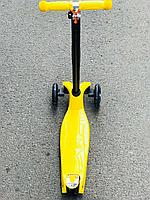 Самокат 21 st scooter Maxi светящиеся колеса, регулируемая ручка, желтый