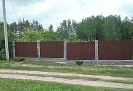 Забор из профнастила с блоками "Рваный камень" с двух сторон 3
