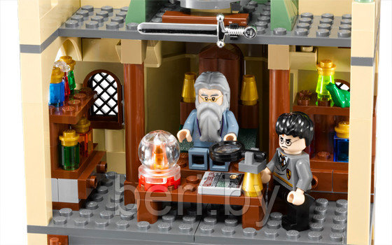 16030 Конструктор Lepin Magic Wolrd "Большой Замок Хогвартс", Аналог LEGO Harry Potter 4842, 1340 деталей - фото 7 - id-p102689326