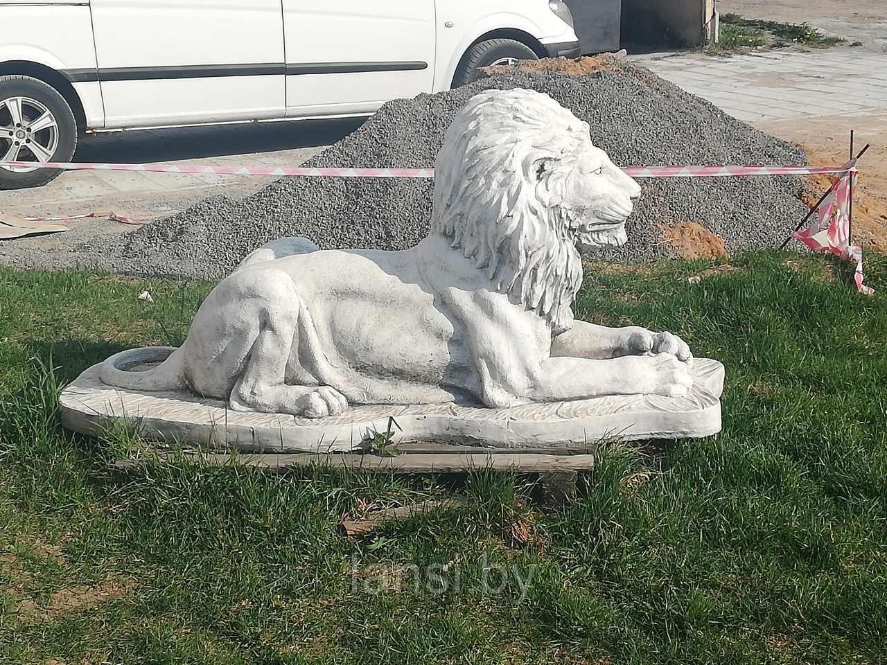 Скульптура Лев большой