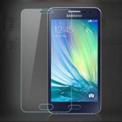 Защитное стекло для Samsung Galaxy A5 (A500) (противоударное с Олеофобным покрытием) - фото 1 - id-p61495360