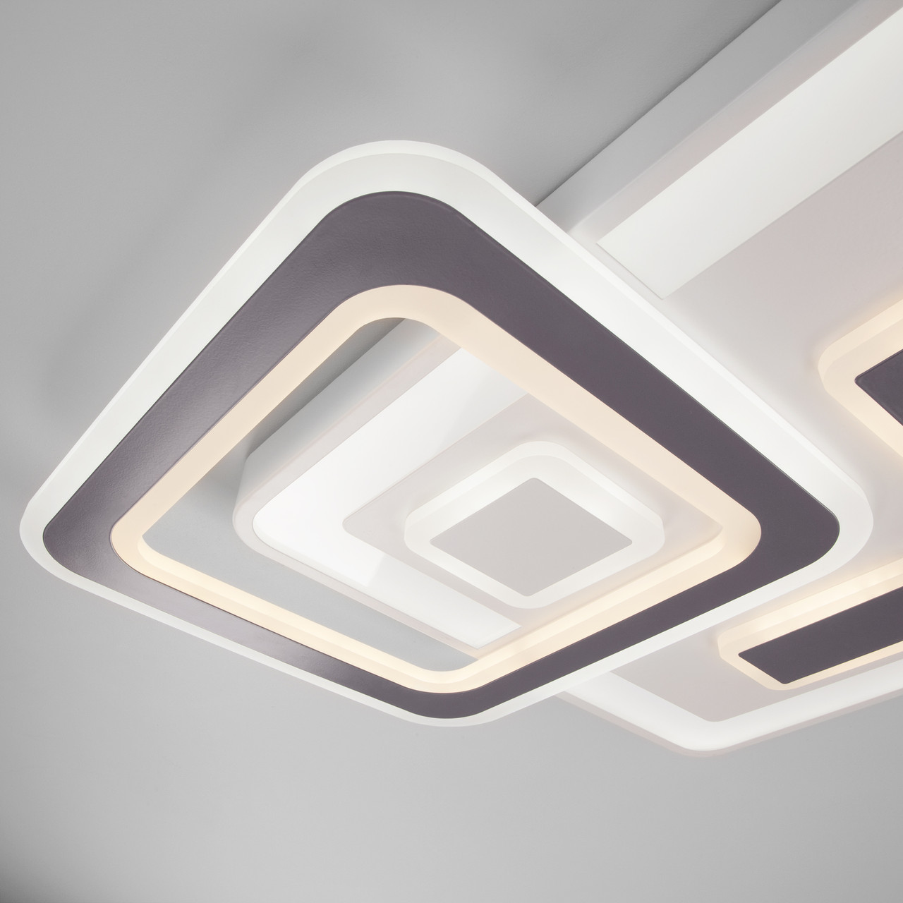 Потолочный светодиодный светильник с пультом управления 90156/1 белый Concord Eurosvet - фото 3 - id-p102974084