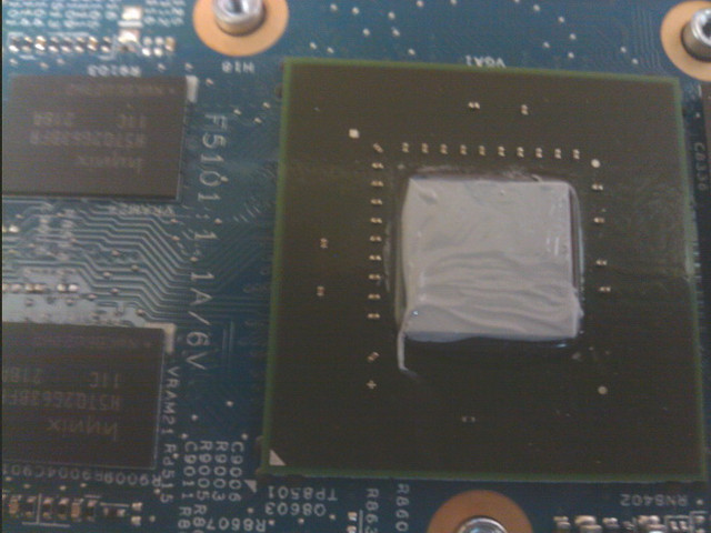 Ноутбук перегревается, шумит, выключается. Чистка от пыли