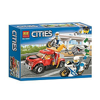 Конструктор Bela 10655 Cities Побег на буксировщике (аналог Lego City 60137) 158 деталей