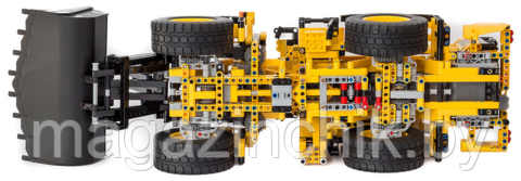 Лего Техник Автопогрузчик VOLVO L350F, Lepin 20006, аналог 42030 - фото 3 - id-p103272404