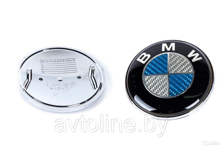 Эмблема BMW 82 мм бело-синяя/карбон (копия, серебристая основа) 51148132375 BW/C - фото 3 - id-p100442558