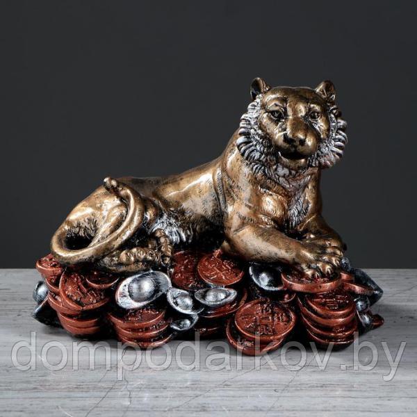 Сувенир "Тигр на монетах"