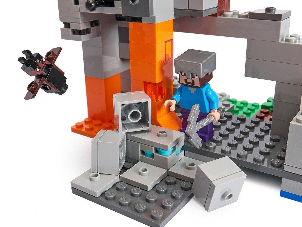 Конструктор Bela 10810 Пещера зомби аналог Lego Minecraft 21141d п - фото 3 - id-p103610326
