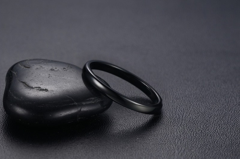 Обручальное UNI Black (обручальное кольцо унисекс из вольфрама)