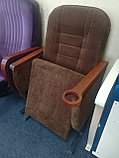 Кресло с деревянным чашкодержателем для кинотеатра, фото 2