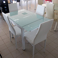 Стеклянный обеденный стол. Раскладной стол трансформер DT 586-1 белый