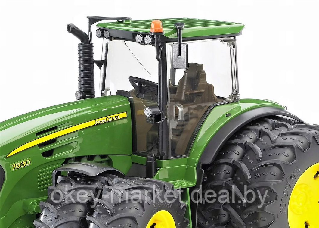 Игрушка Bruder трактор John Deere 7930 с двойными колёсами 03052 - фото 3 - id-p104550150