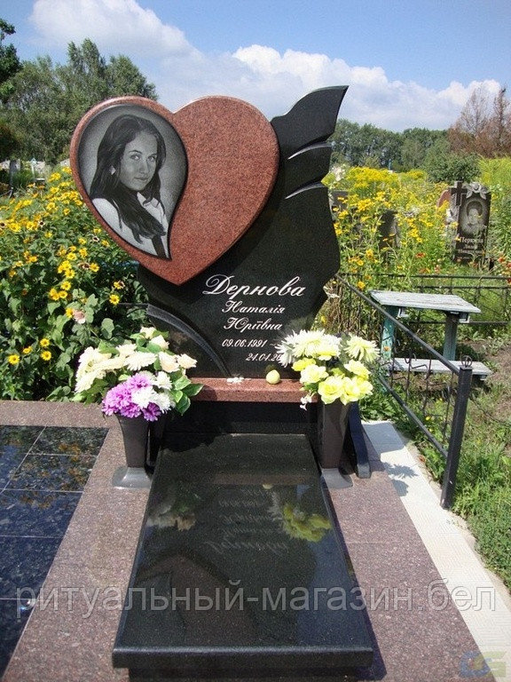 Гранитный памятник 13К