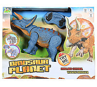 Динозавр Трицератопс интерактивный на управлении, ходит, рычит, свет, 6137