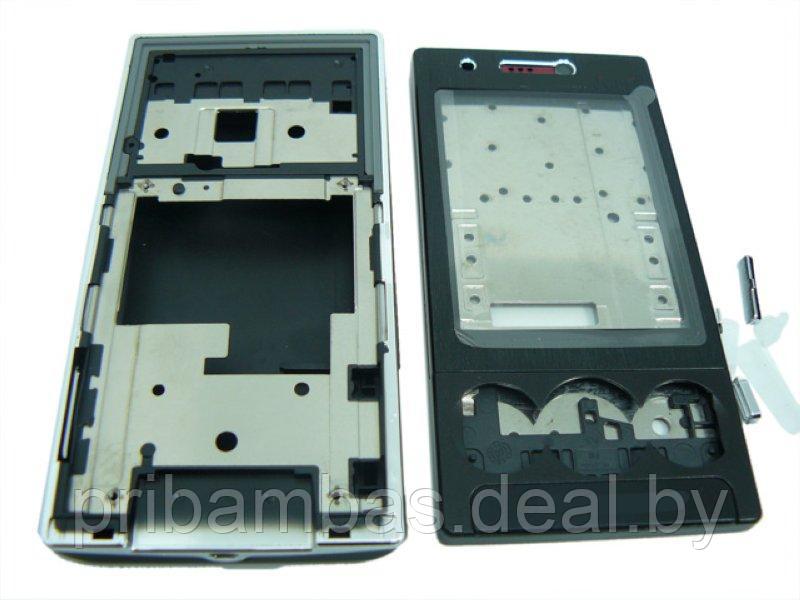 Корпус для Sony Ericsson W705i черный + серебристый совместимый - фото 1 - id-p496248