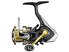 Катушка безынерционная DAIWA "17 Exceler LT 4000-С"(5+1 подш., 5,3:1)