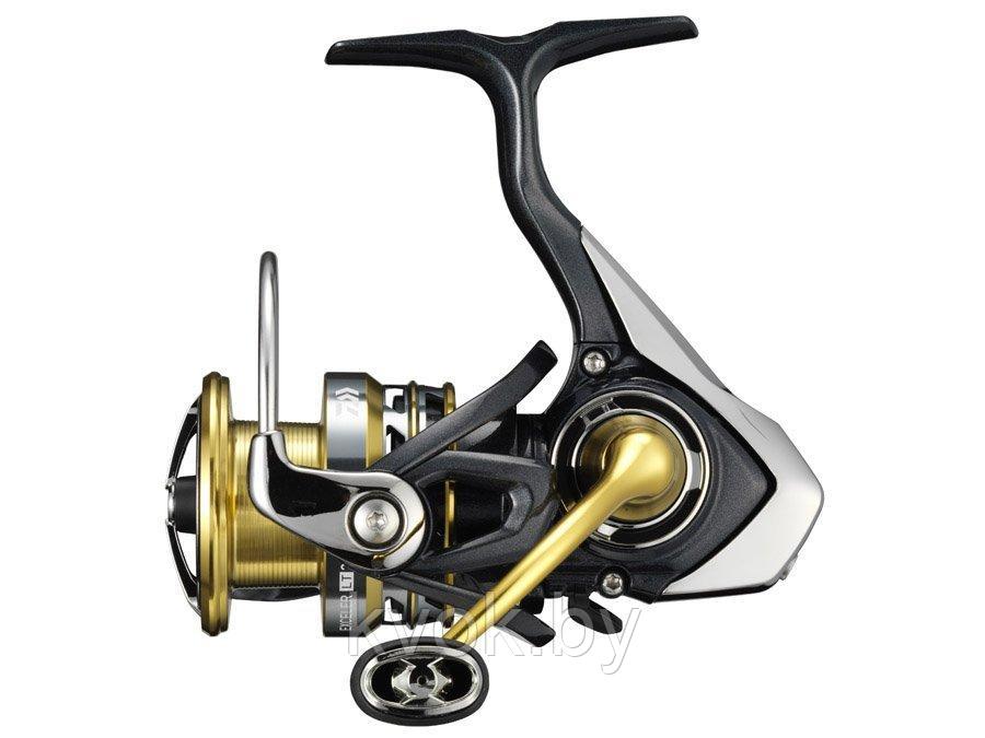 Катушка безынерционная DAIWA "17 Exceler LT 4000-С"(5+1 подш., 5,3:1) - фото 1 - id-p105658935