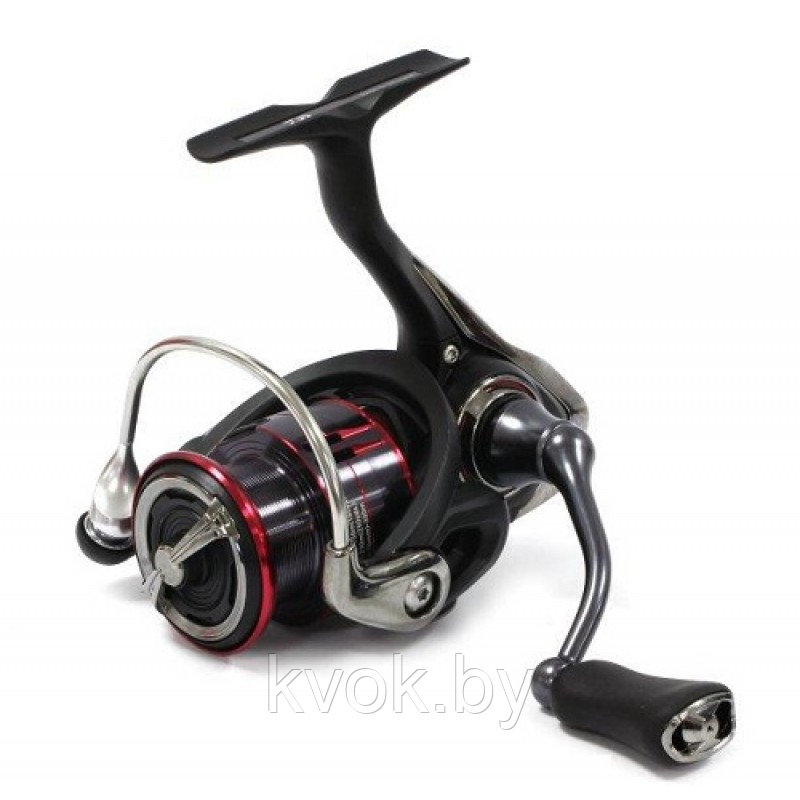 Катушка безынерционная DAIWA "17 Fuego LT 1000D"(5+1 подш., 5,2:1)