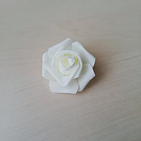 Головка розы молочная, d 6-7см см.