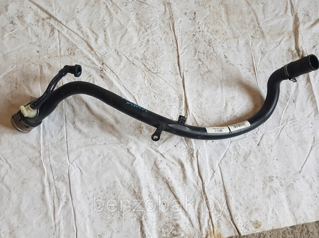 ЗАЛИВНАЯ ГОРЛОВИНА  7216530 BMW F25 X3 F26 X4  D