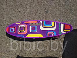 Пенни борд Penny board / скейт с принтом, светящимися колёсами и ручкой Кубики