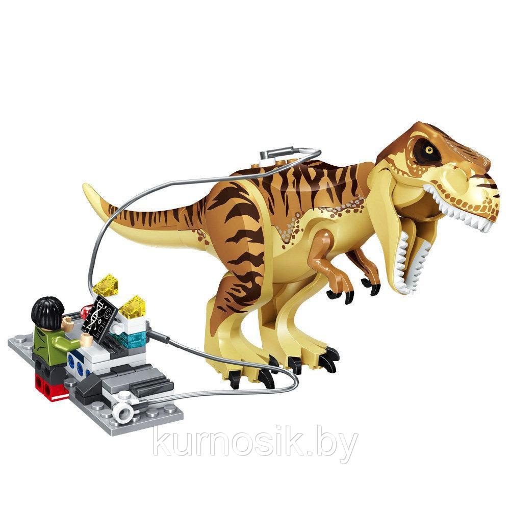 Конструктор 10927 BELA Dinosaur World ʺТранспорт для перевозки Ти-Рексаʺ, 638 деталей - фото 7 - id-p106078378