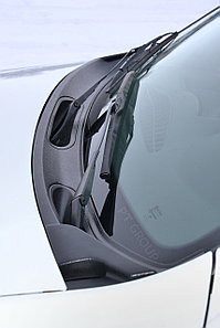 Накладка в проём стеклоочистителей (жабо со скотчем, ABS) Renault DUSTER с 2012