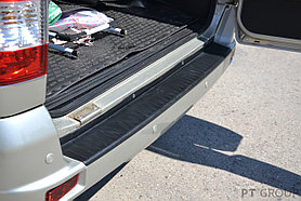 Накладка на задний бампер (черное тиснение) (ABS) UAZ PATRIOT 2014-