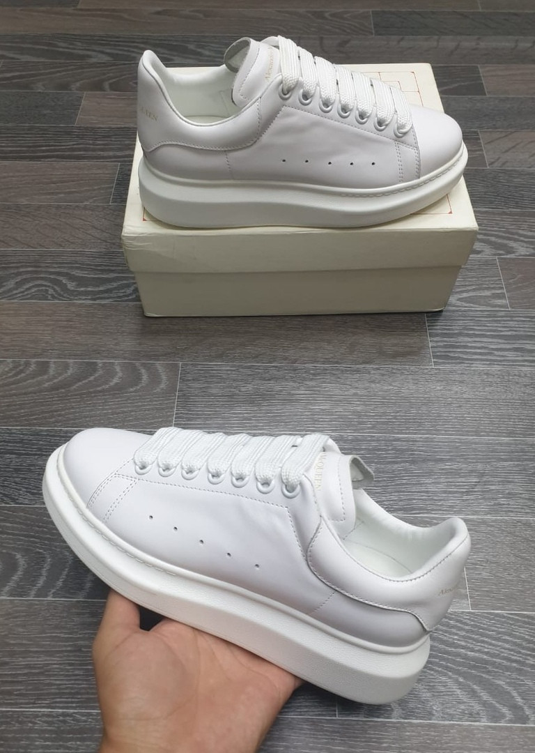 Кроссовки Alexander Mcqueen белые - фото 6 - id-p106559794