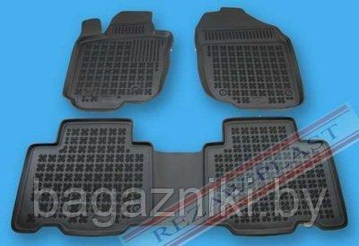 Коврики резиновые к Toyota RAV4 (06-09) American Rezaw Plast