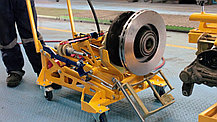 Комплект подъемников для обслуживания дисковых тормозных узлов большегрузных автомобилей BrakeMate, фото 2
