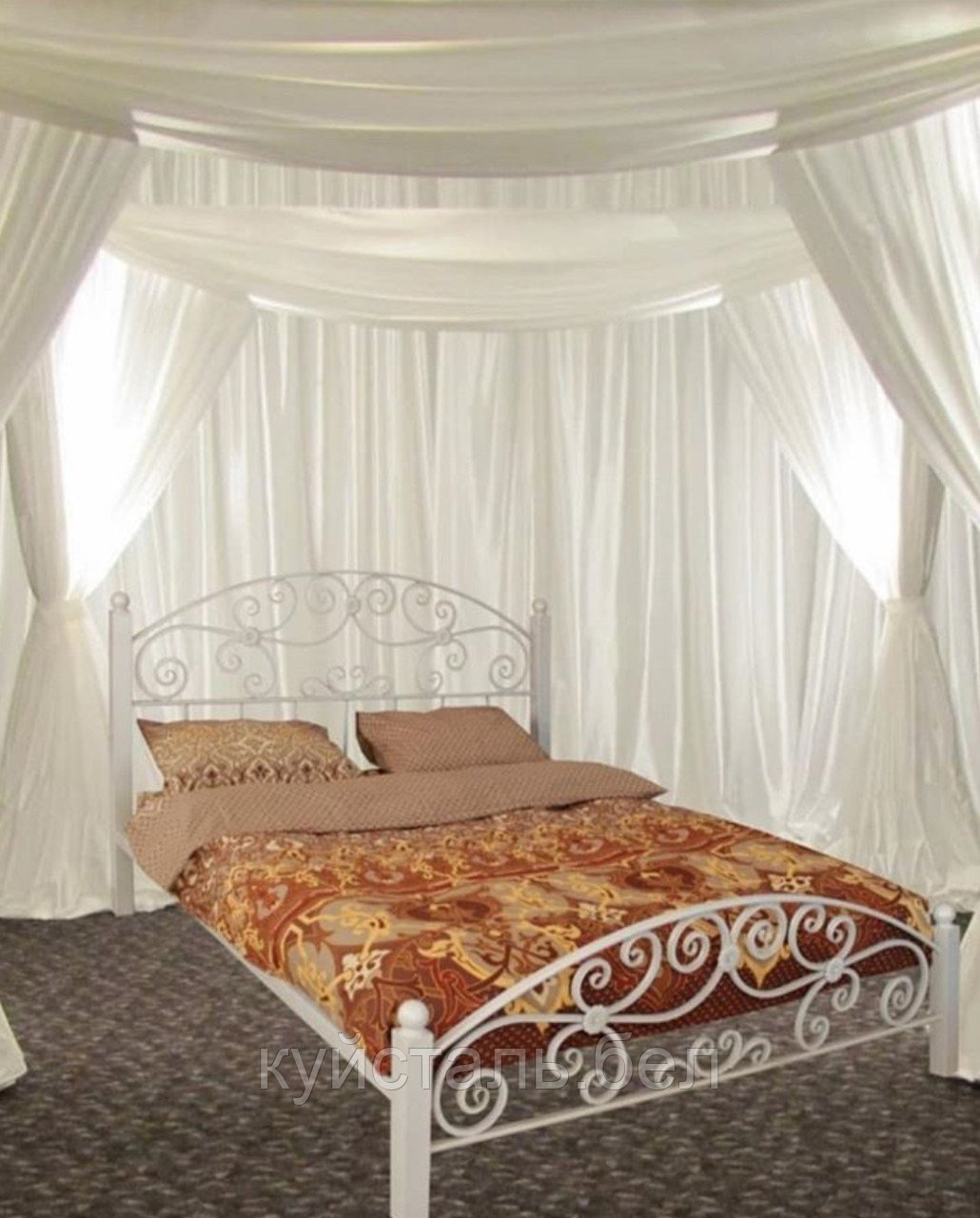 Кровать кованая «Версаль»