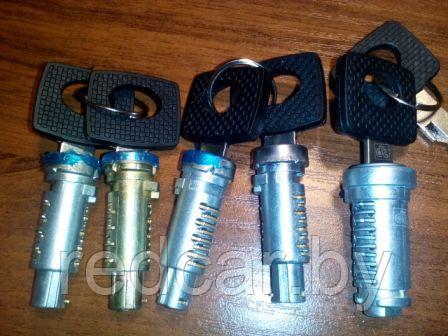 Комплект личинок (сердцевин) замков Mercedes Vito 638 /Sprinter /VW LT, фото 1