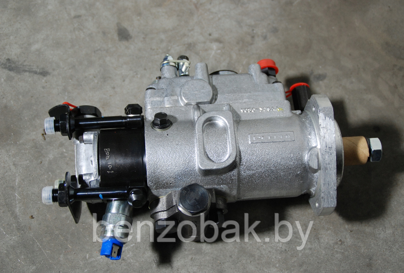 ТНВД ТОПЛИВНЫЙ НАСОС ВЫСОКОГО ДАВЛЕНИЯ ТНВД V3239F592T-3 PERKINS