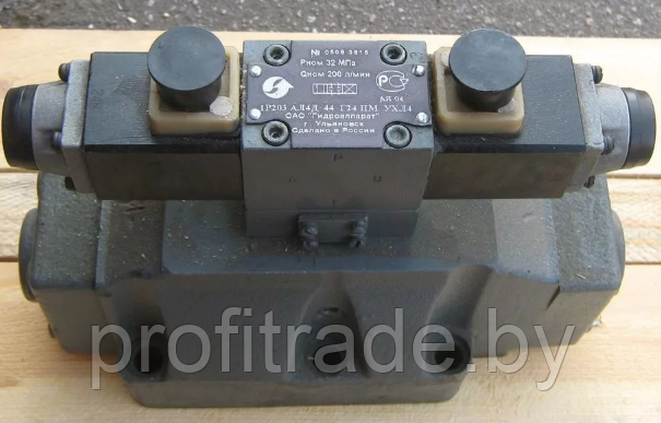 Гидрораспределитель 1Р203 АЛ4.44.В110-50