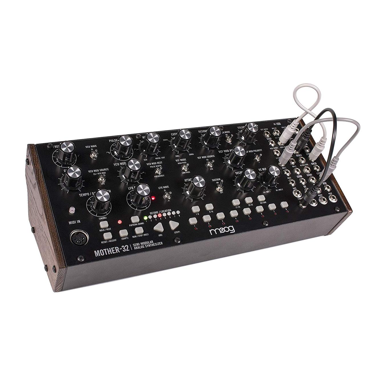 Синтезатор Moog Mother-32 - фото 3 - id-p108925770