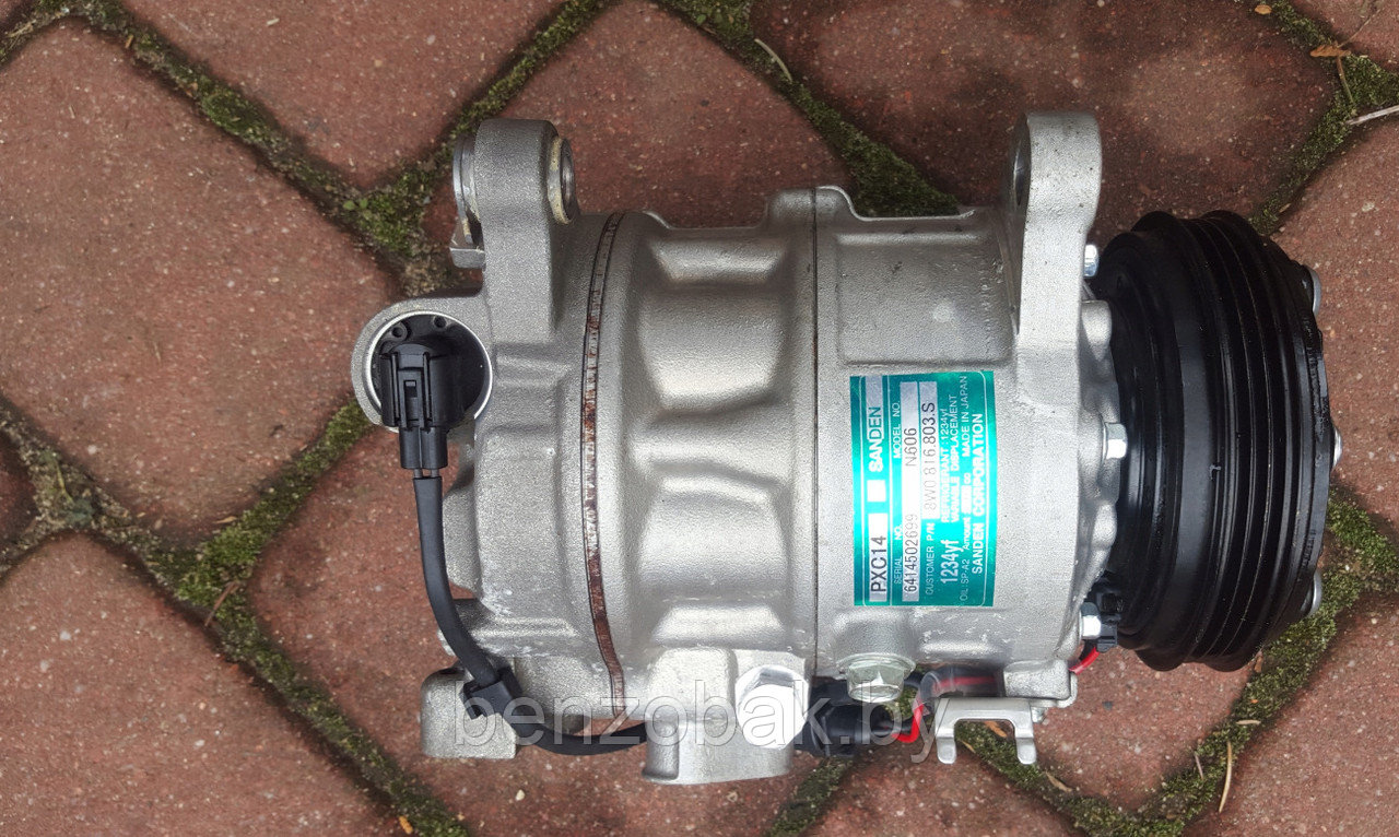 КОМПРЕССОР КОНДИЦИОНЕРА 8W0816803S AUDI A4