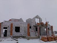 кладка кирпичных колонн, стен и перегородок мансардного этажа.jpg