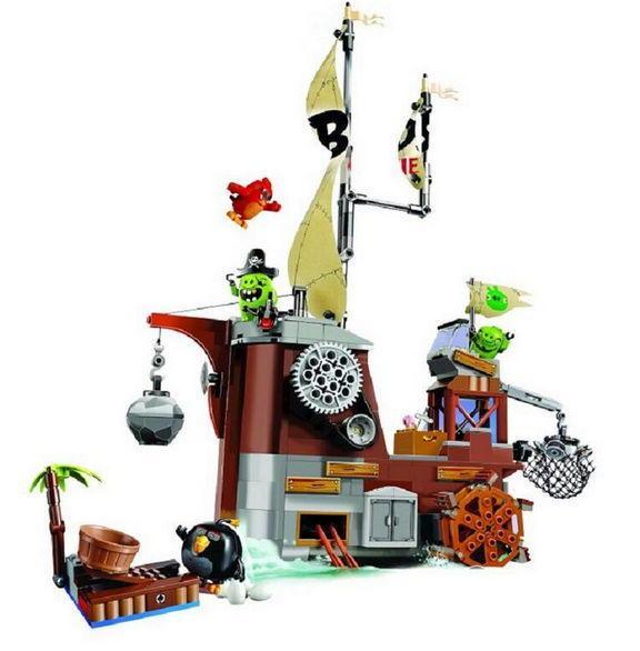 10509 Конструктор Bela Angry Birds "Пиратский корабль свинок", 637 деталей, аналог Lego 75825 - фото 1 - id-p109384387