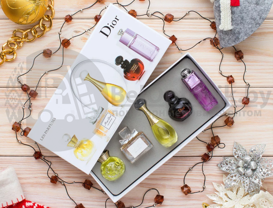 Подарочный набор духов Dior 5 ароматов в мини-флаконах по 5 мл. - фото 6 - id-p109394111
