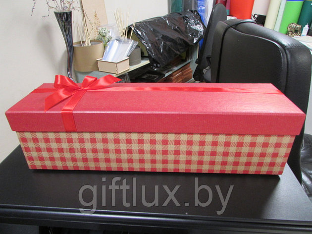 Коробка подарочная с бантом "Клетка" 9*9*33 см (под бутылку) красный, фото 2