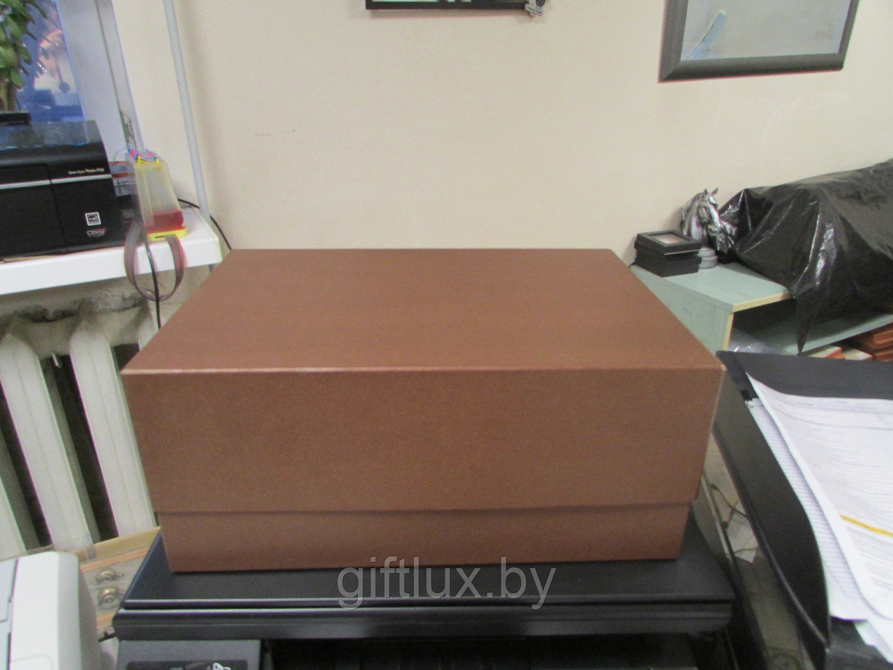 Коробка подарочная "Однотон" 35*24*15см шоколад
