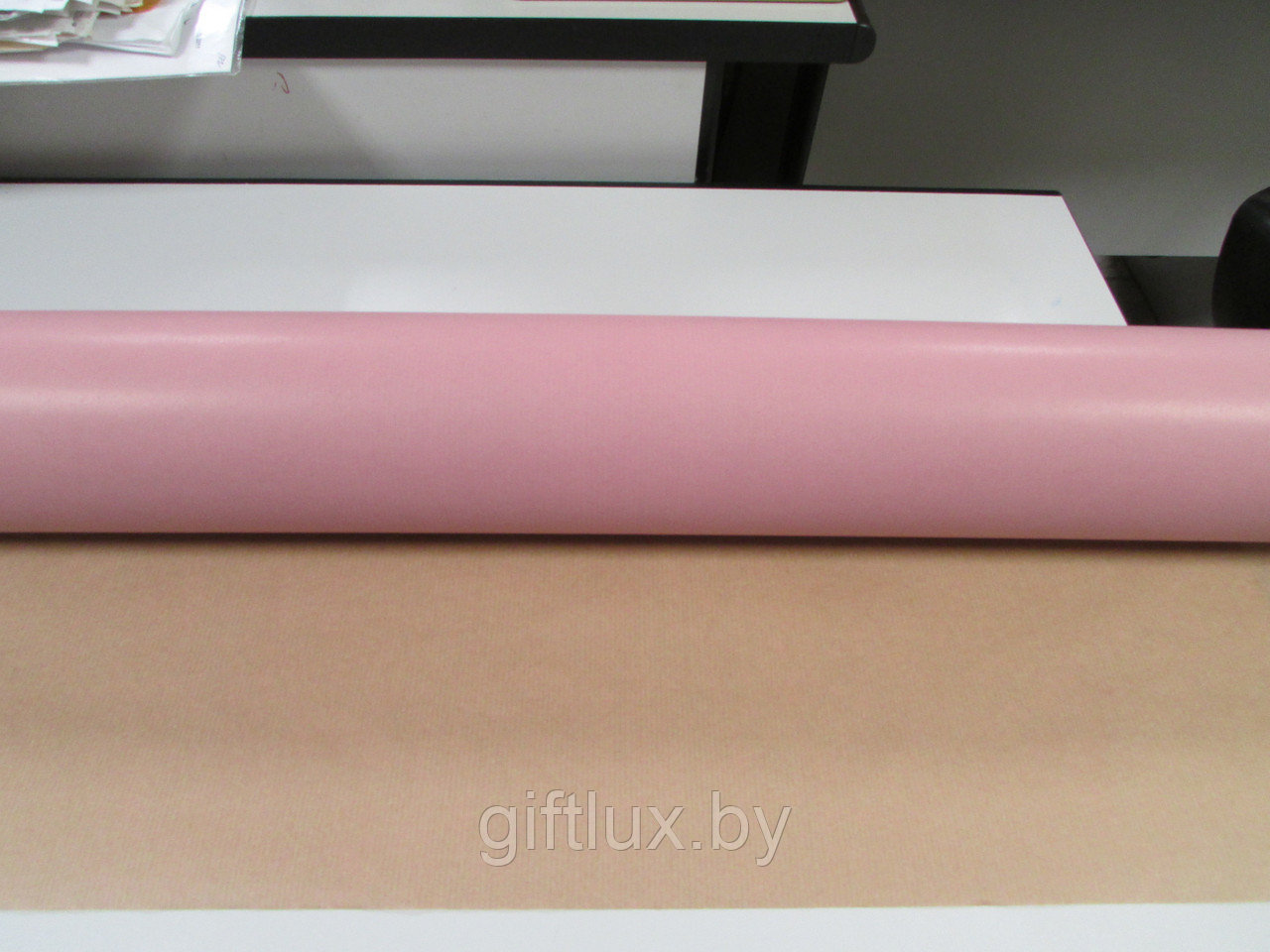 Бумага Крафт Однотон 75 см *82 м (40 гр) розовый - фото 1 - id-p109931890