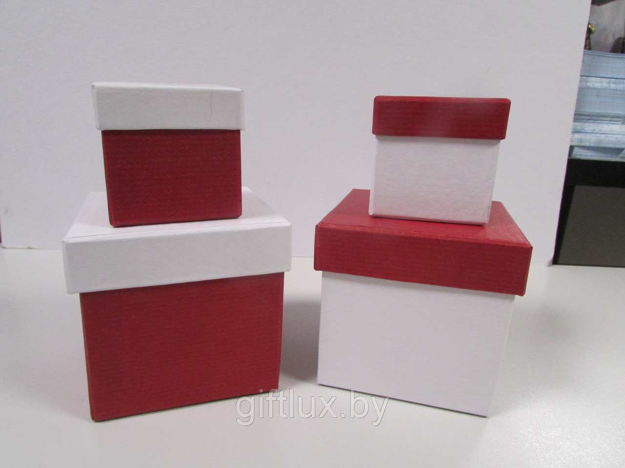Набор Коробок Кубик "Однотон" (2 шт.) 5*5*5 см, 8*8*8 см рафаэлло