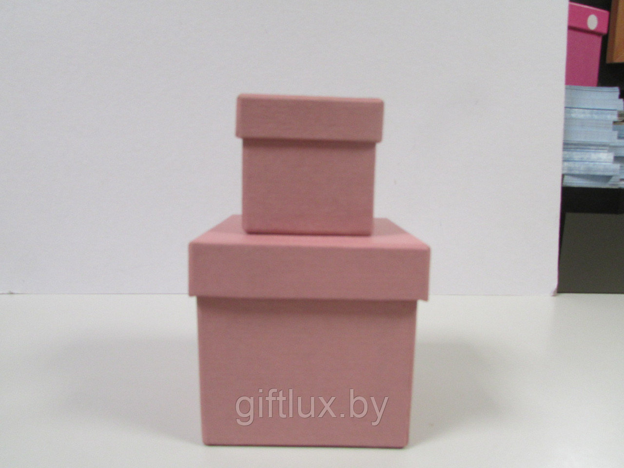 Набор Коробок Кубик "Однотон" (2 шт.) 5*5*5 см, 8*8*8 см розовый